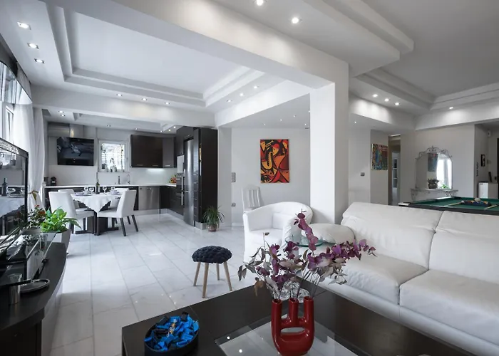 Apartament Horizon By Luxlikehome Saloniki