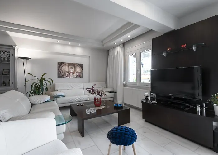 Horizon By Luxlikehome Salonic